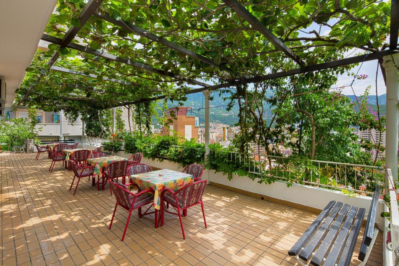 Guest House Madra Budva Eksteriør bilde